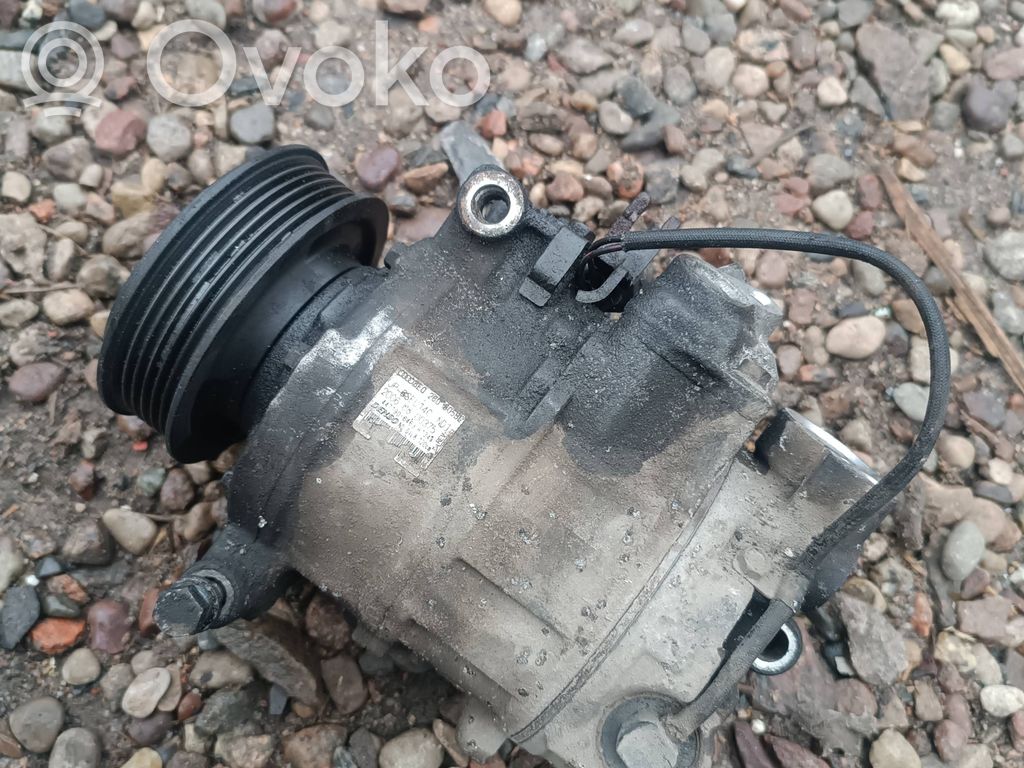 Audi A4 S4 B7 8E 8H Kompresor / Sprężarka klimatyzacji A/C 