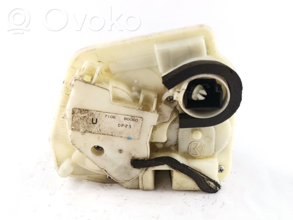 Mazda 2 Front door lock 