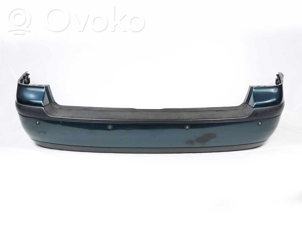 Volkswagen Golf IV Parachoques 