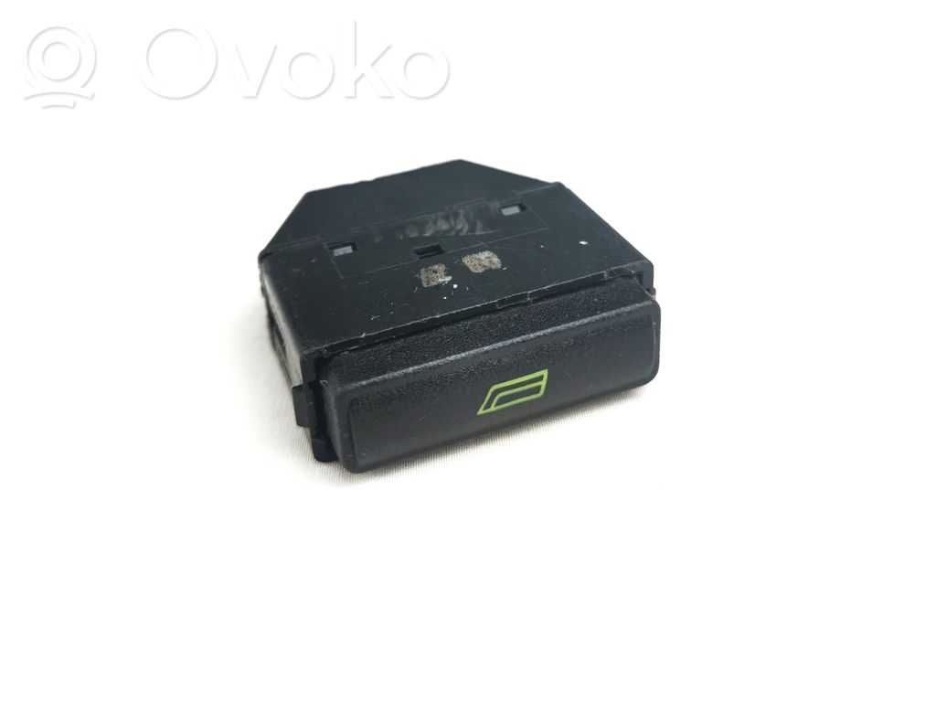 Audi A4 S4 B5 8D Electric window control switch 