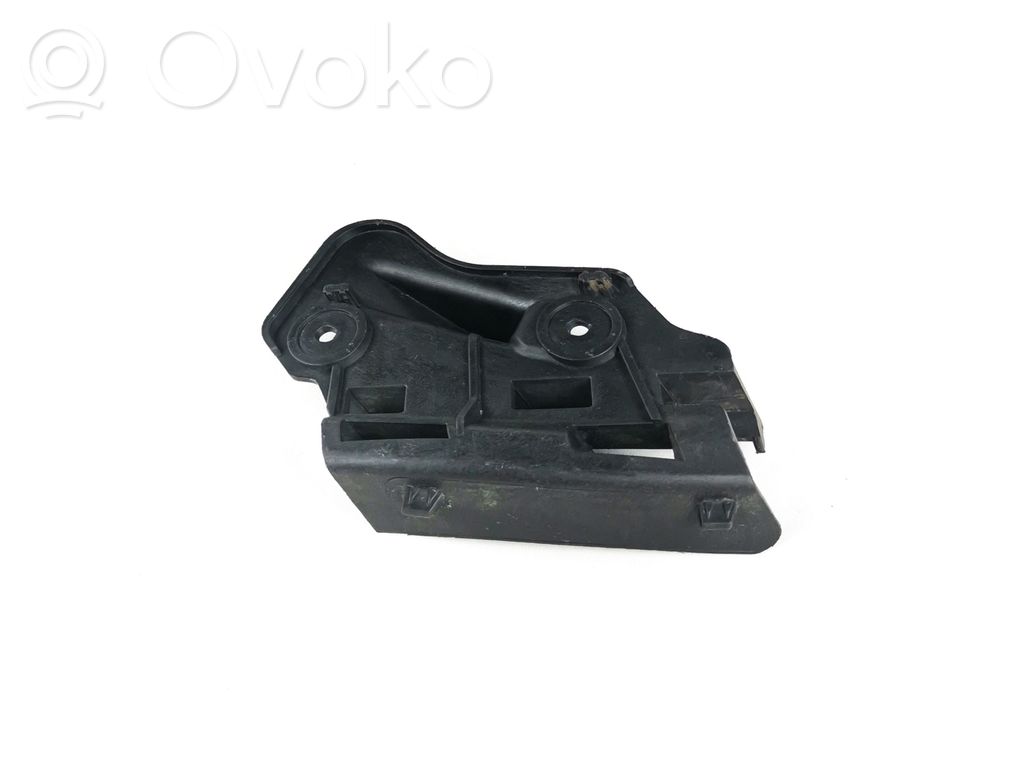 Front bumper mounting bracket   5M0807183