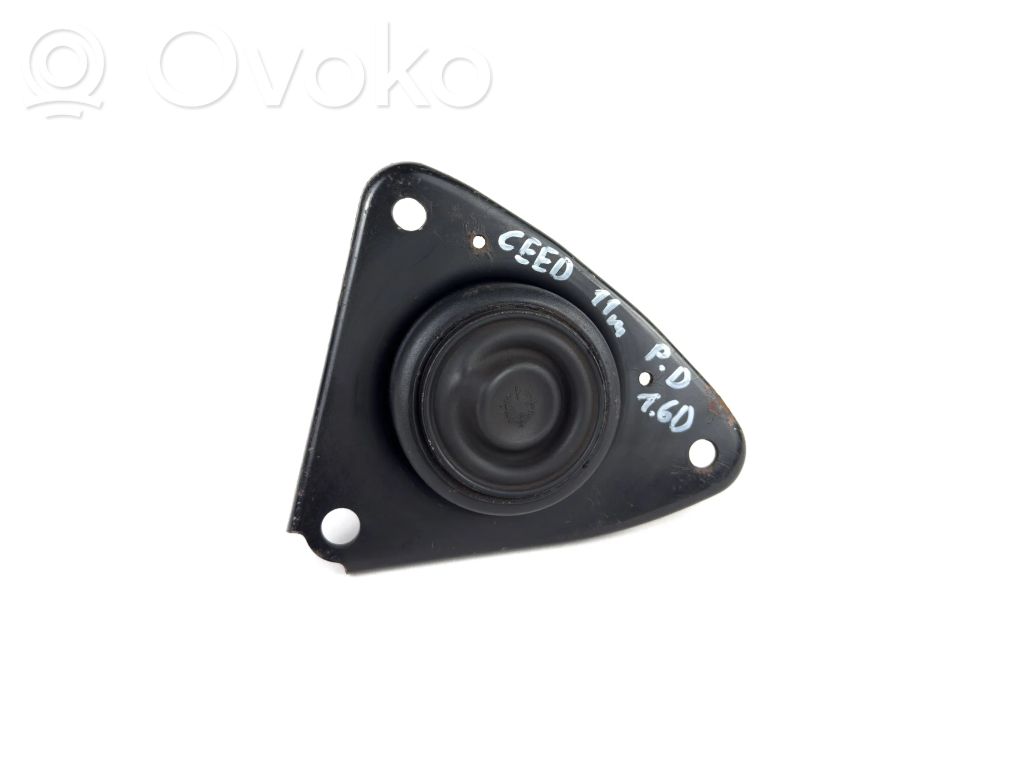 KIA Ceed Engine mount bracket 