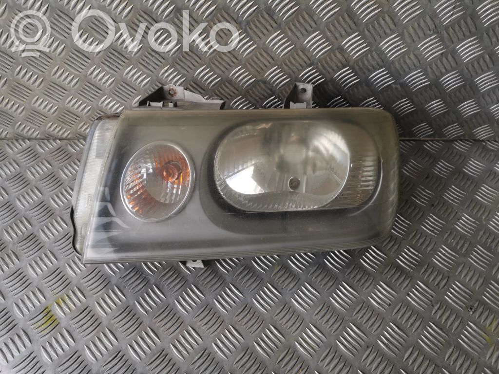 Priekšējais lukturis   89009573,1499097080