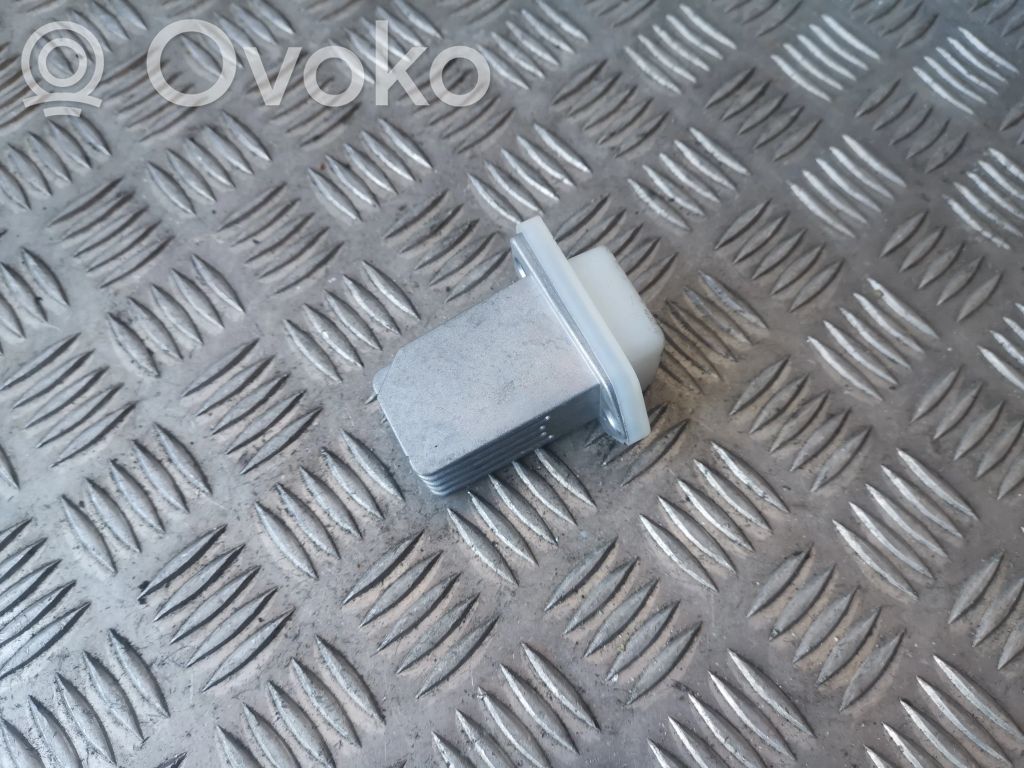 Nissan Pathfinder R52 Heater blower motor/fan resistor 