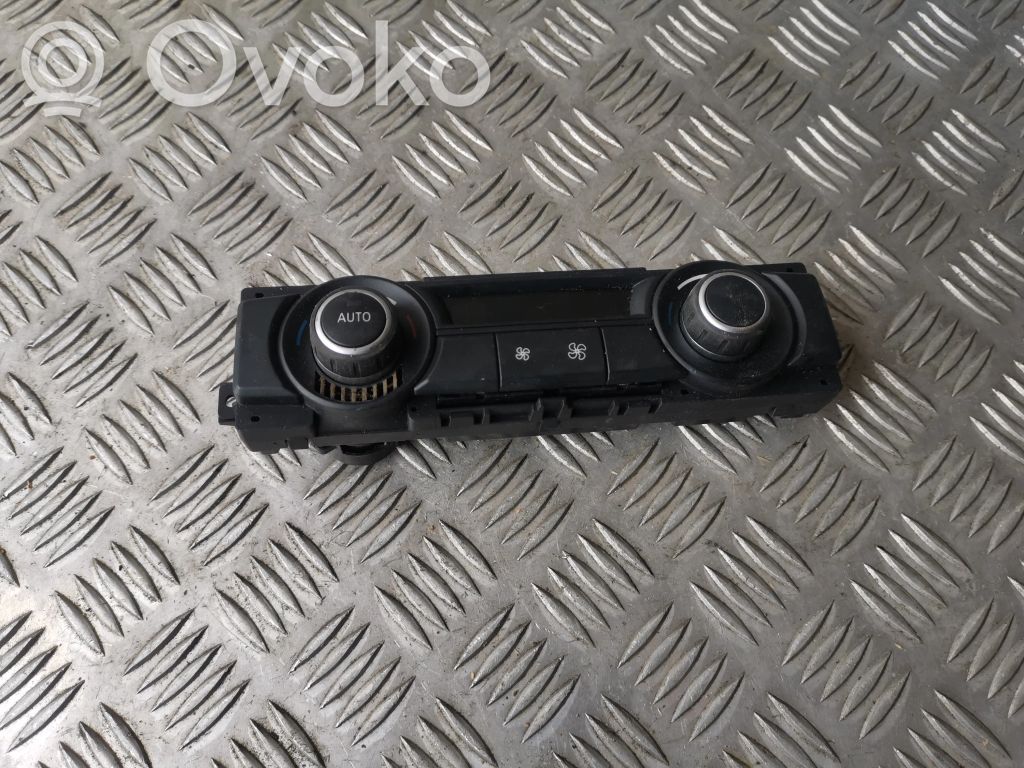BMW X5 E70 Climate control unit 