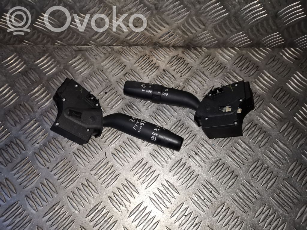 Mazda 2 Wiper turn signal indicator stalk/switch 