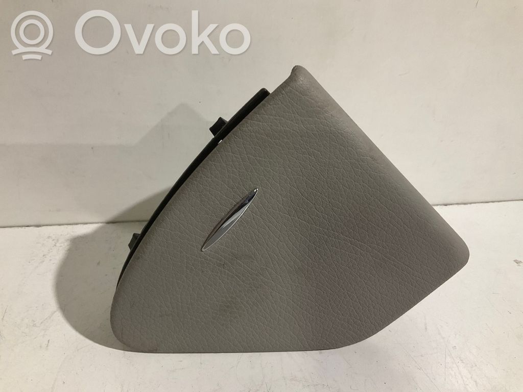 Mercedes-Benz E W211 Aschenbecher Tür hinten 