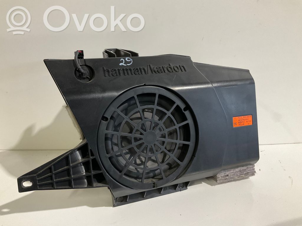 Mercedes-Benz E W211 Altavoz subwoofer 
