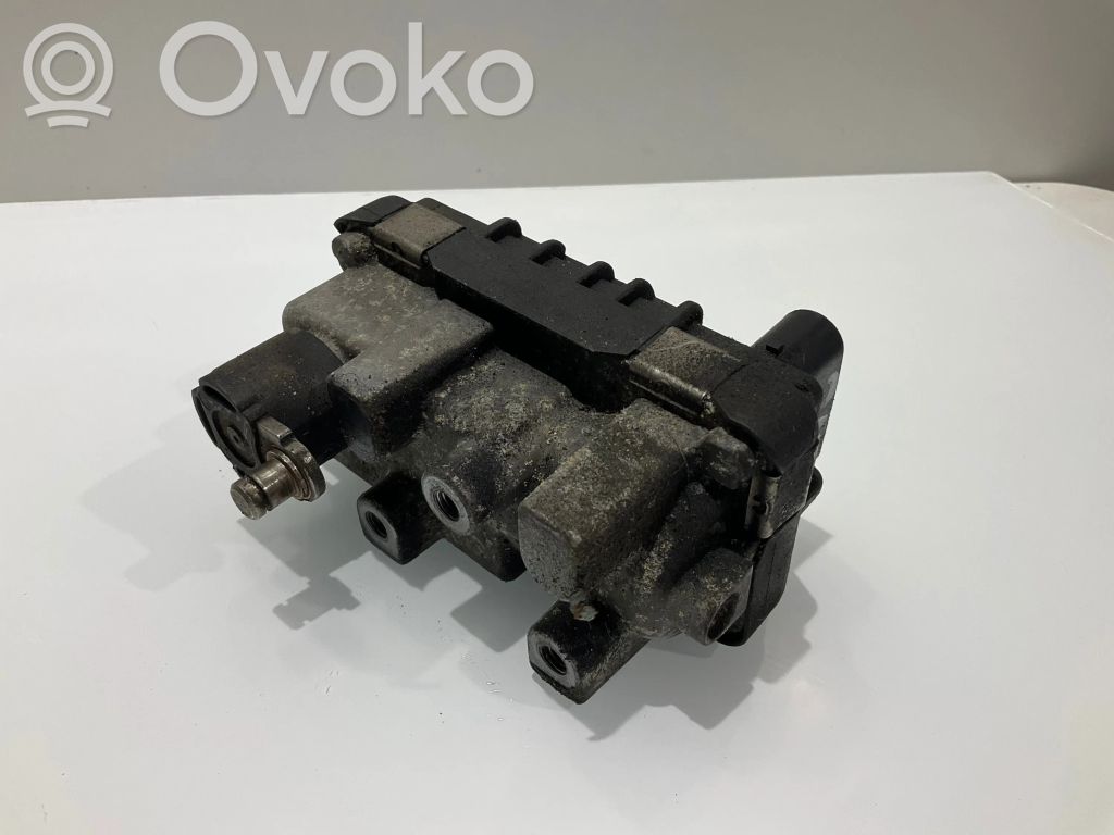 Mercedes-Benz E W211 Turbine electric control actuator 