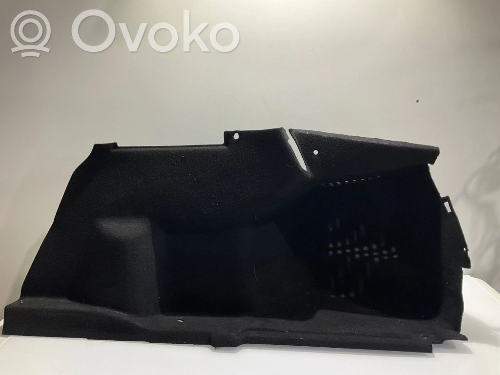 Mercedes-Benz E W211 Boczek / Tapicerka / bagażnika 