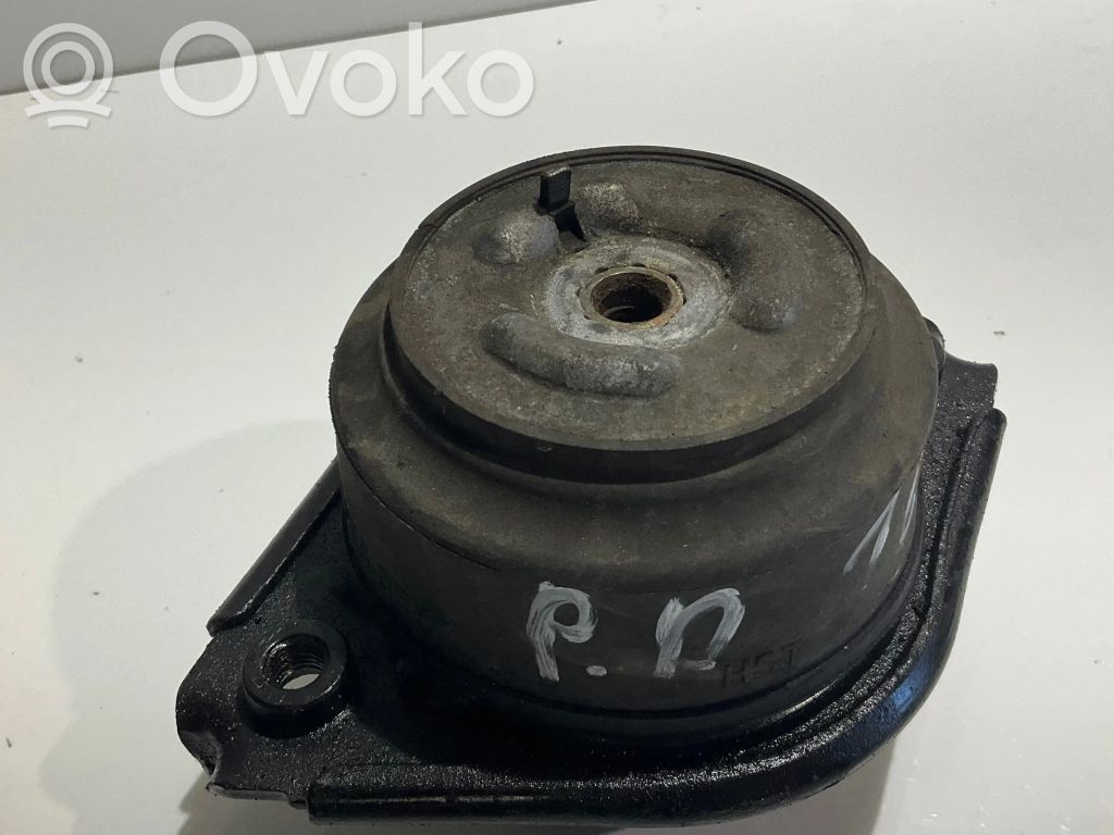 Mercedes-Benz ML W164 Wspornik / Mocowanie silnika 