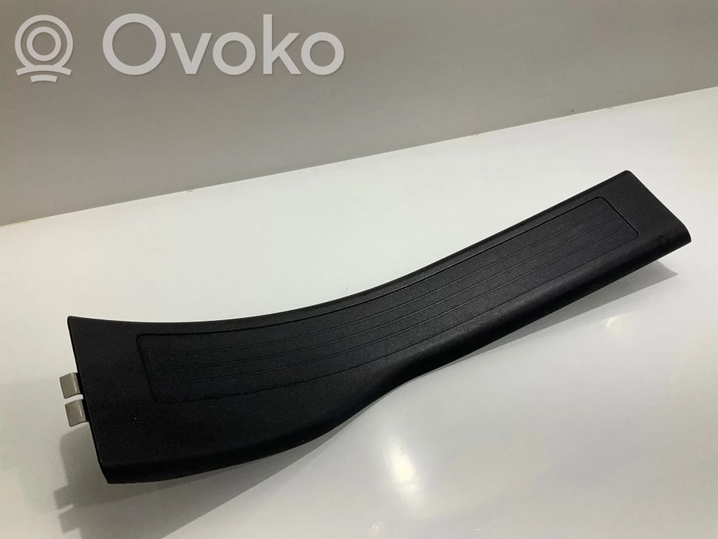 Mercedes-Benz ML W164 Rear sill trim cover 