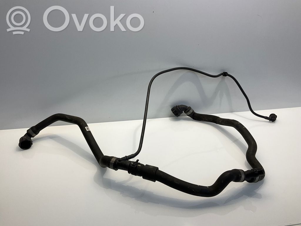 BMW X5 G05 Engine coolant pipe/hose 