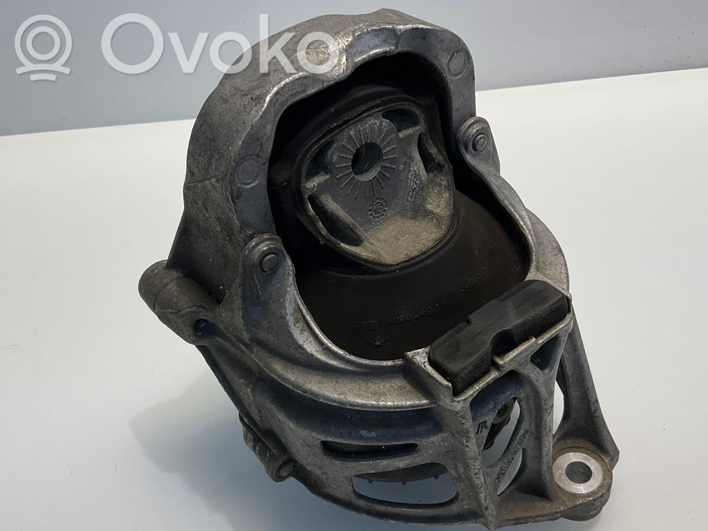 Audi A4 S4 B9 8W Engine mount bracket 