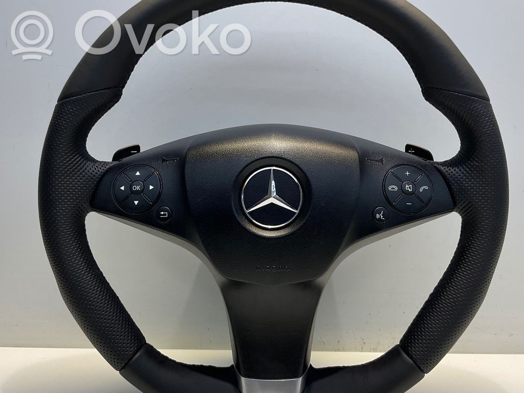 Mercedes-Benz E C207 W207 Ohjauspyörä 