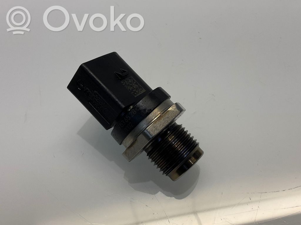 Mercedes-Benz S W221 Fuel pressure sensor 