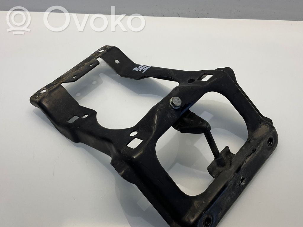 Mercedes-Benz E W211 Suport superior panou fixare radiatoare 