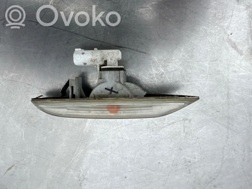 BMW 3 E90 E91 Front fender indicator light 