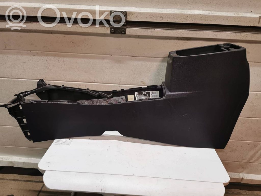 Toyota Auris E180 Armrest 