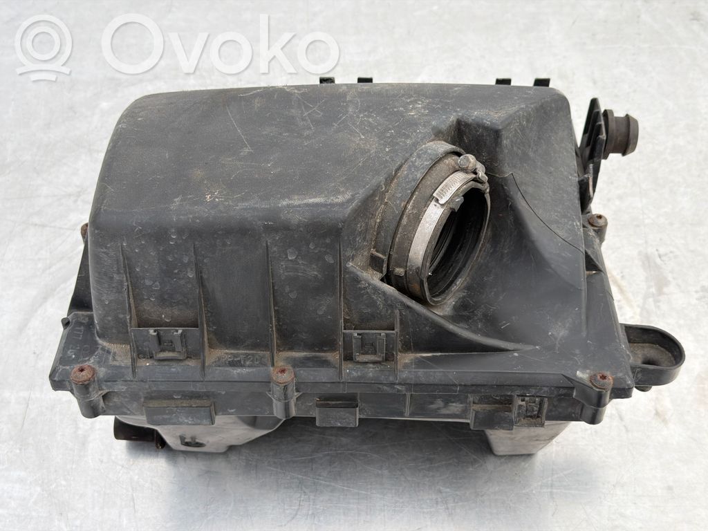 Opel Vectra C Ilmansuodattimen kotelo 