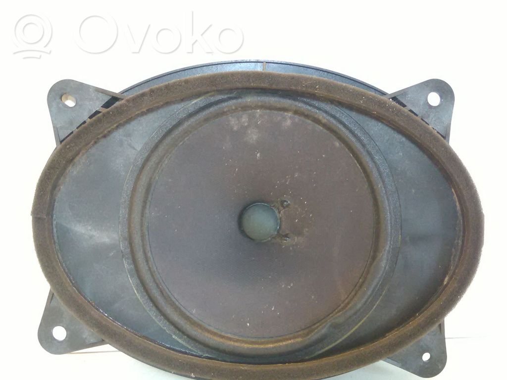 Subaru Outback (BS) Front door speaker 