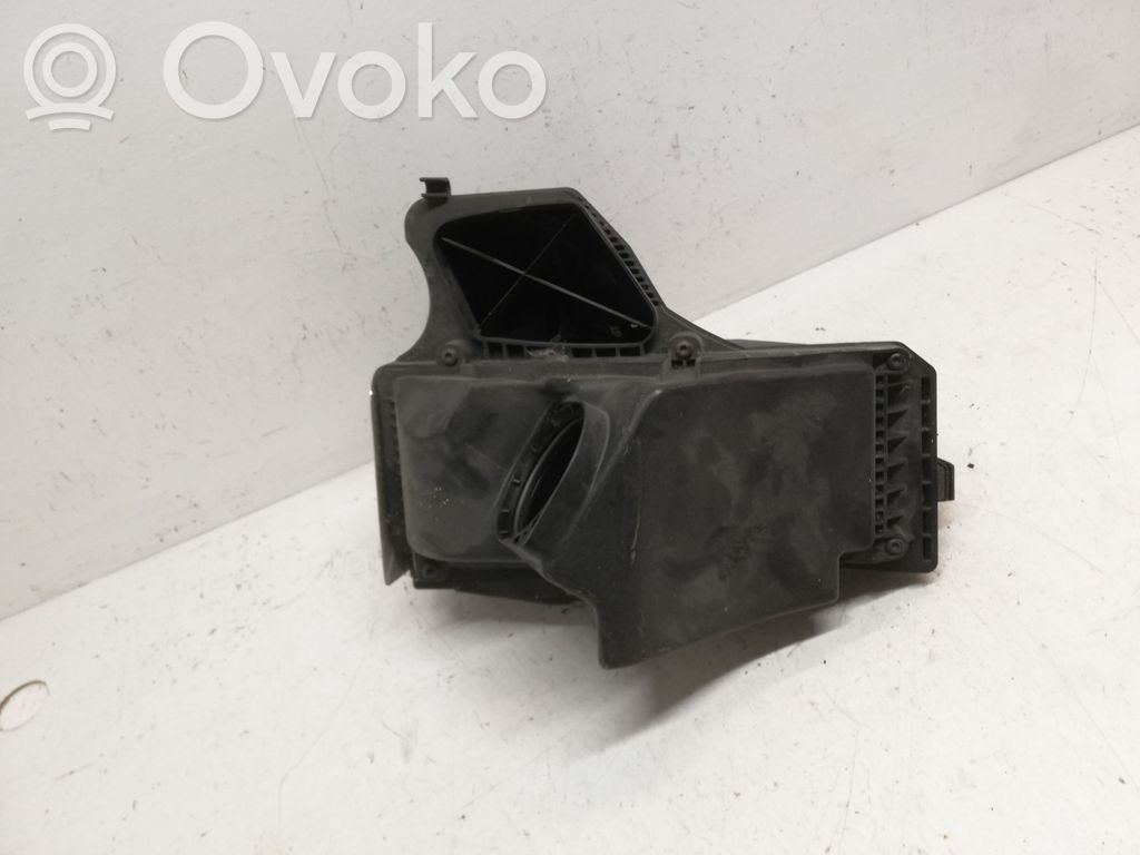 Audi A4 S4 B8 8K Air filter box 