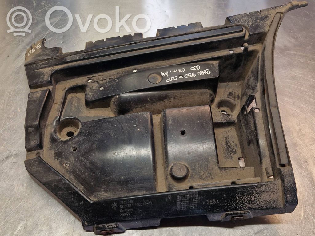 Rear bumper mounting bracket   7128246,1585771,E924F931