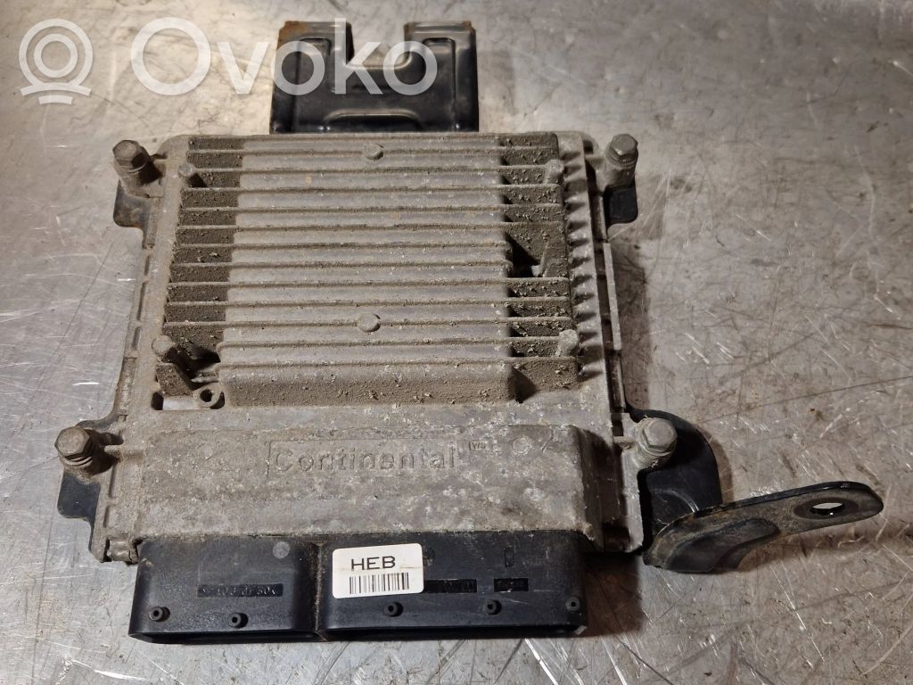 Hyundai ix35 Engine control unit/module 
