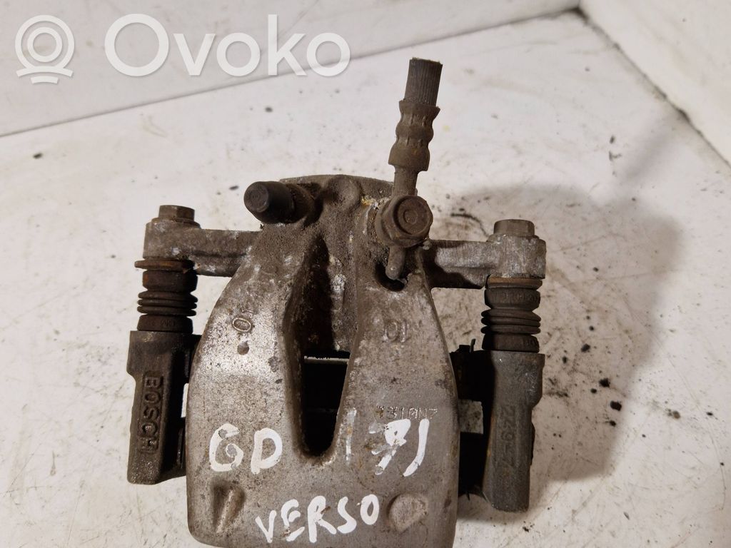 Toyota Corolla Verso AR10 Rear brake caliper 