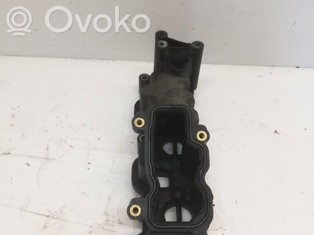 Audi A4 S4 B8 8K Kolektorius įsiurbimo 
