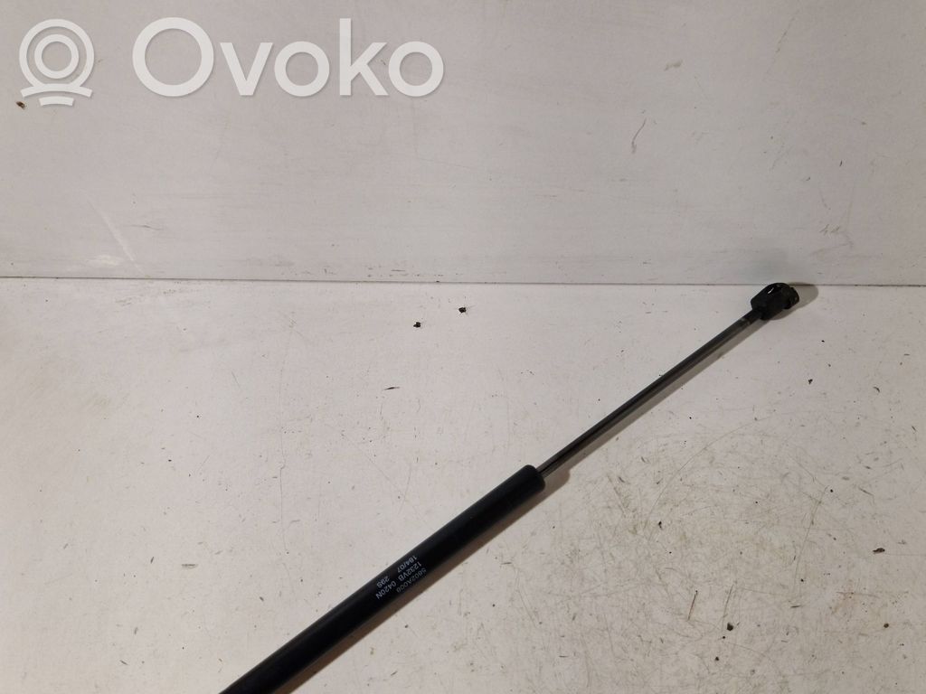Mitsubishi Outlander Tailgate/trunk strut/damper 