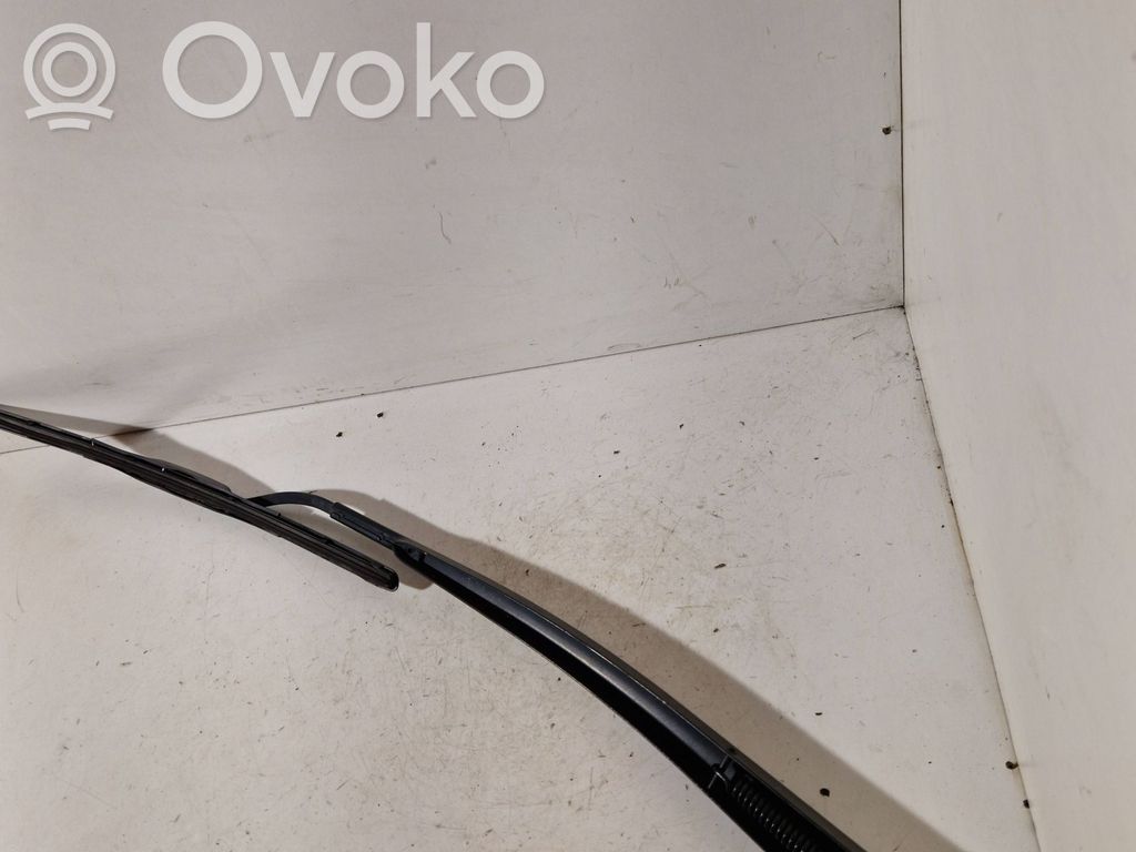 Toyota RAV 4 (XA30) Front wiper blade arm 