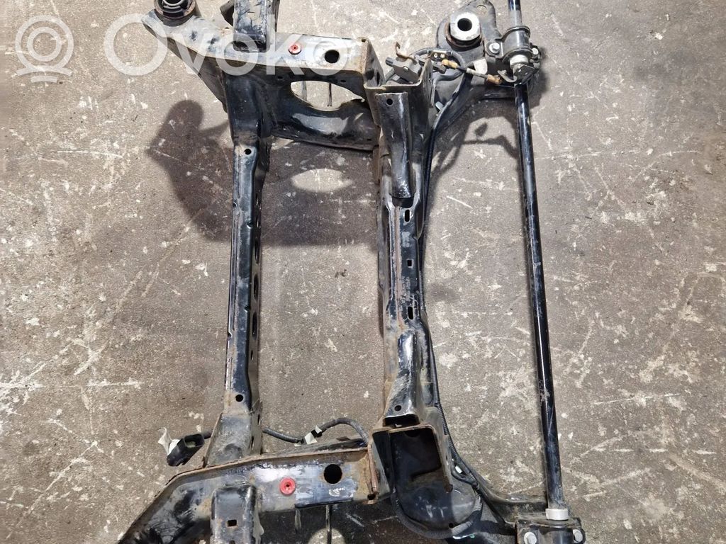 Ford Mondeo MK V Galinis traversas 