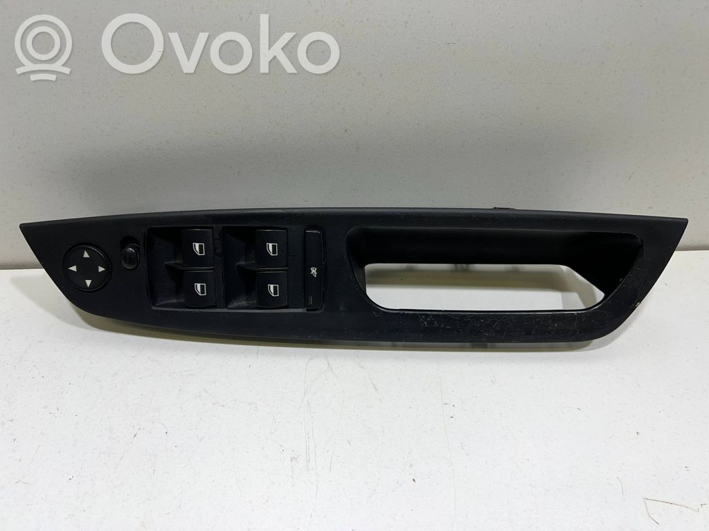 Electric window control switch   9122116,07W11A04