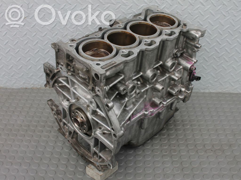 Toyota Avensis T270 Engine block 
