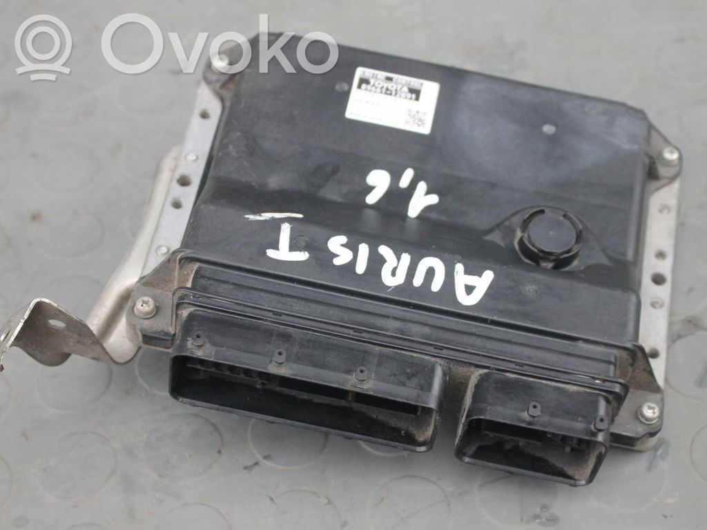 Toyota Auris 150 Engine control unit/module 