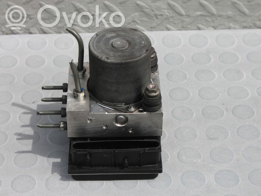 Toyota Verso Блок ABS 