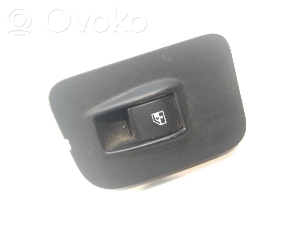 Electric window control switch   1309468070