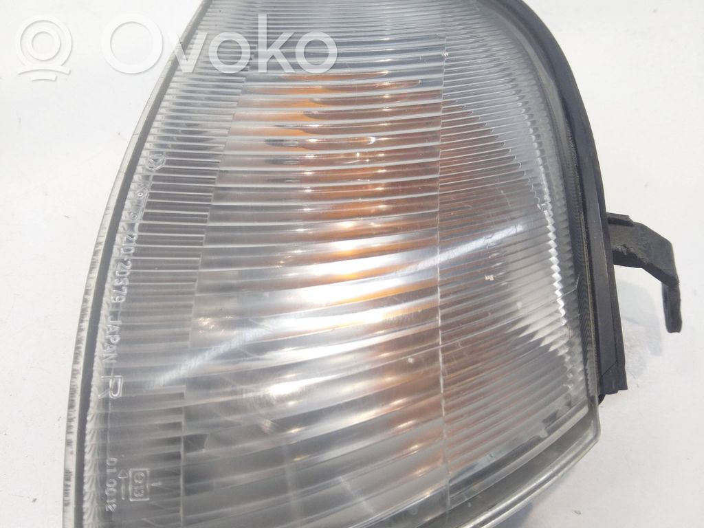 Front indicator light   21020579