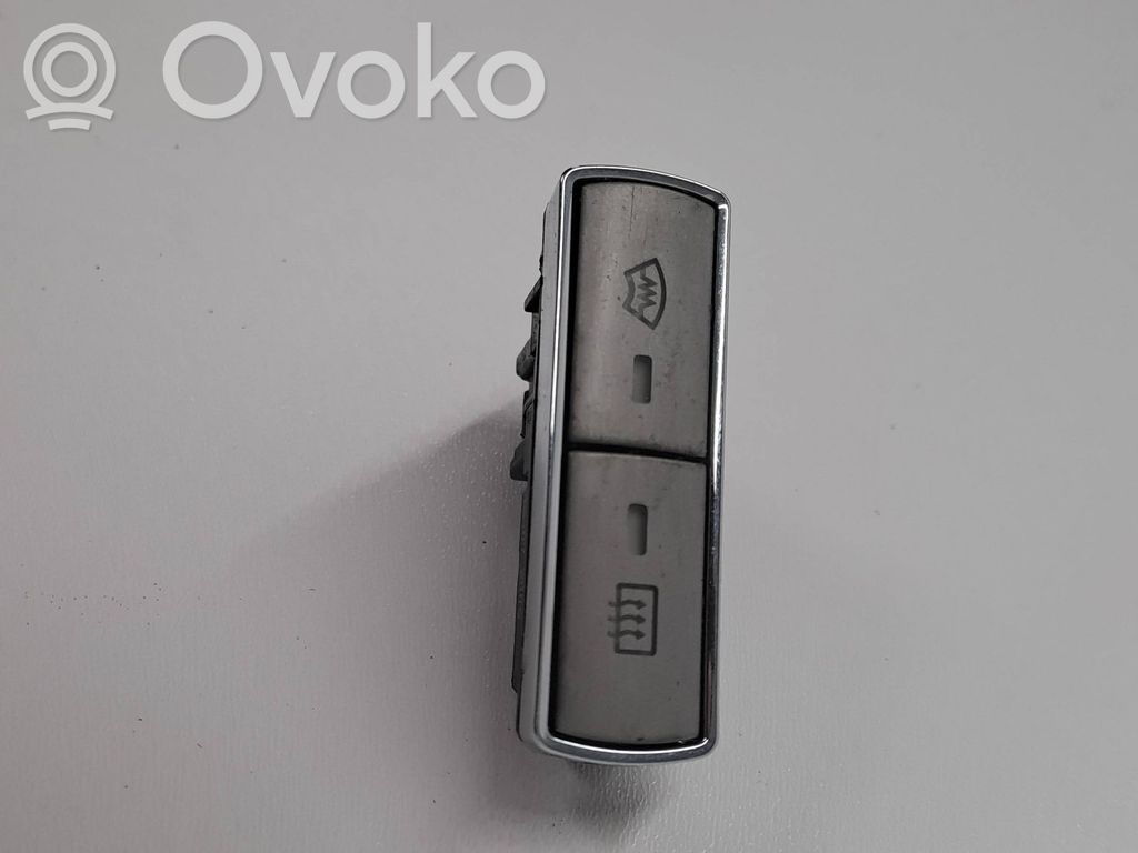 Ford S-MAX Windscreen/window heater switch 