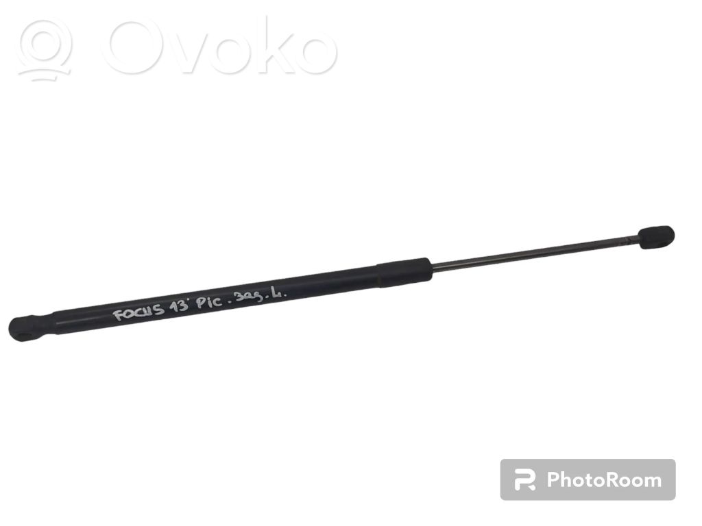 Ford Focus Tailgate/trunk strut/damper 