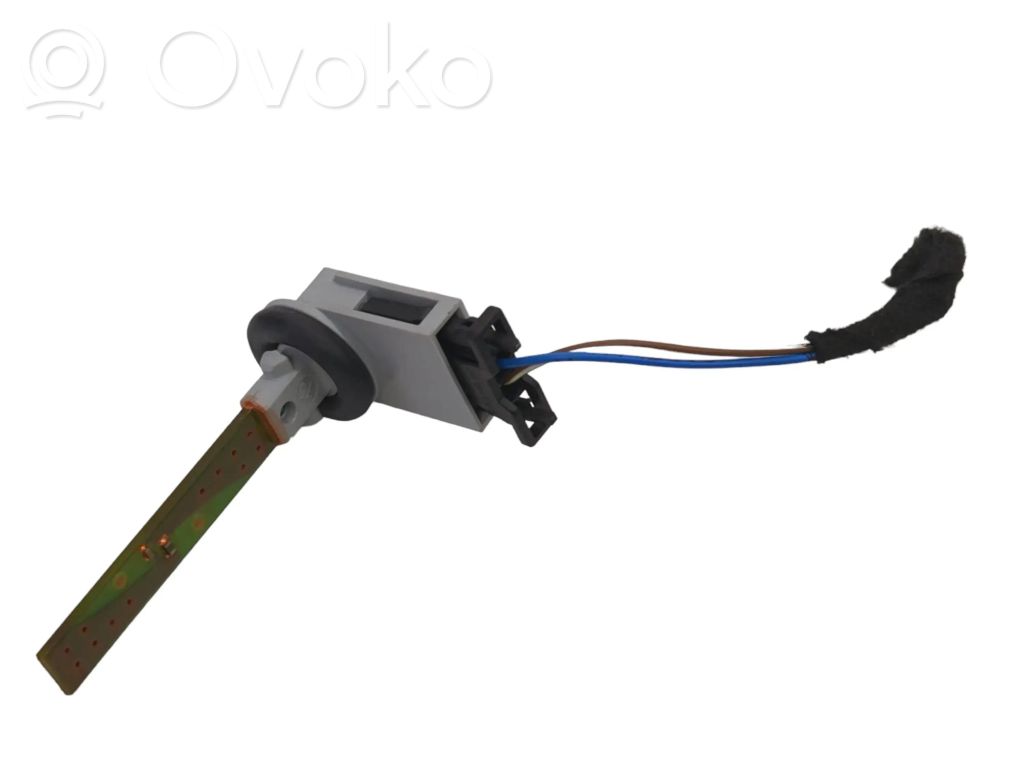 Interior temperature sensor   4B0820539,784302B,1608071341