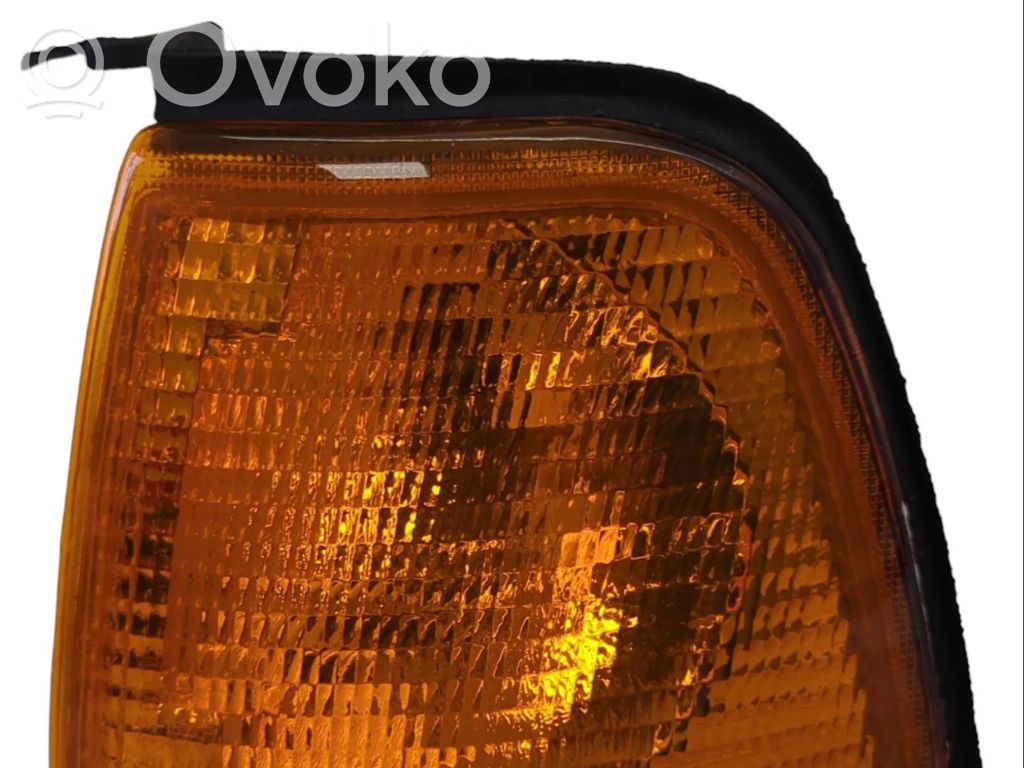 Audi 80 90 B3 Front indicator light 