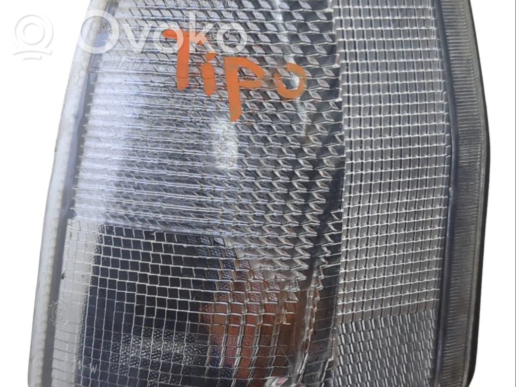 Fiat Tipo Front indicator light 