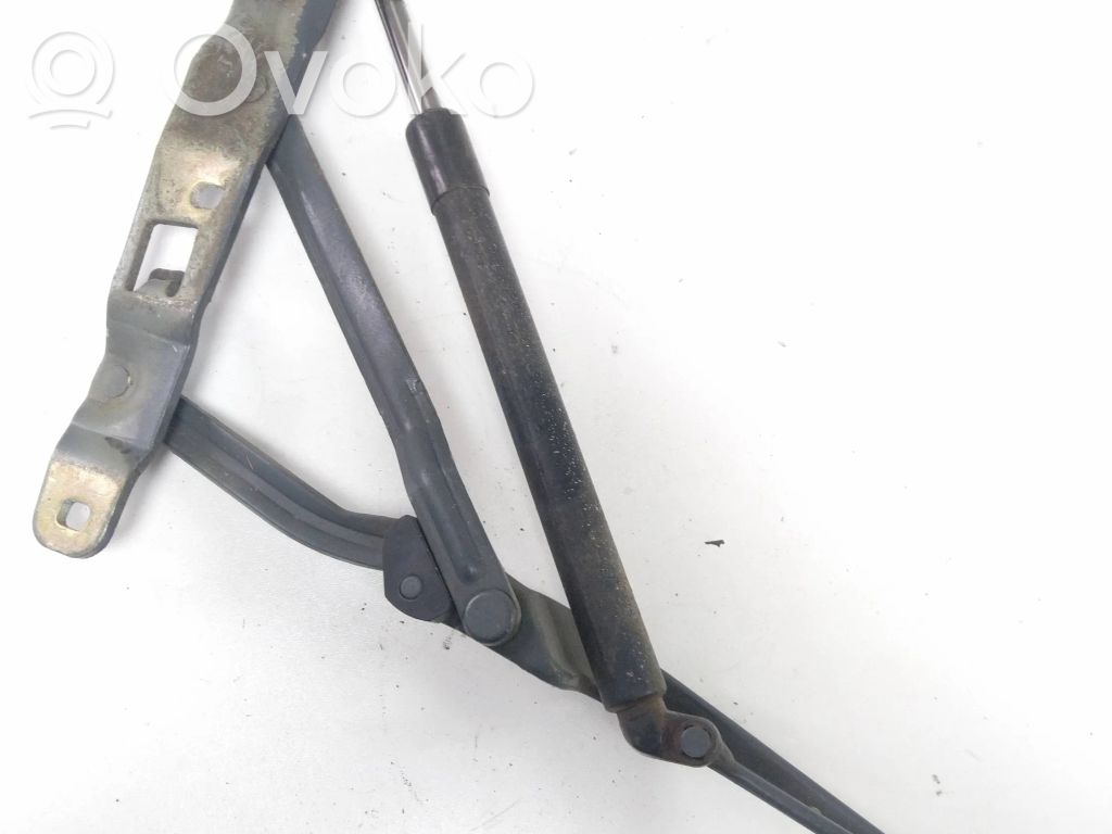 BMW 5 E39 Tailgate/trunk/boot hinge 