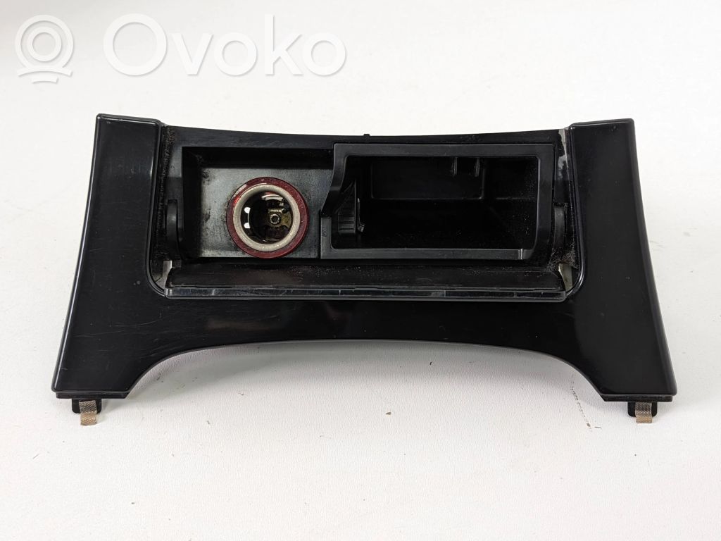 Opel Insignia A Popielniczka przednia tunelu środkowego 