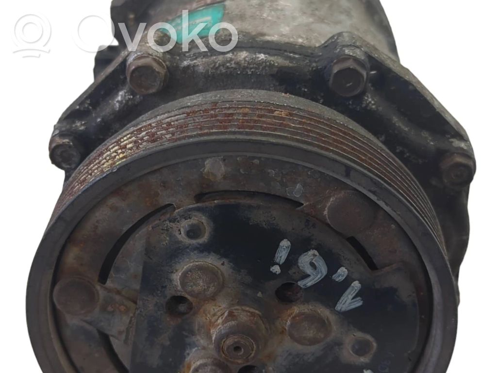 Volkswagen Polo III 6N 6N2 6NF Air conditioning (A/C) compressor (pump) 