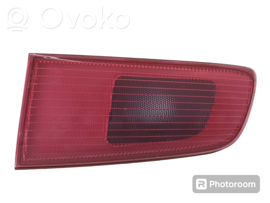 Mazda 2 Tailgate rear/tail lights 