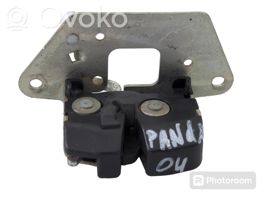 Loading door lock