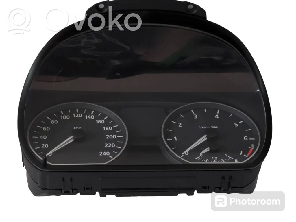 BMW 1 E81 E87 Nopeusmittari (mittaristo) 